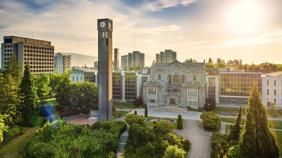 University Profiles 41 University of British Columbia 4